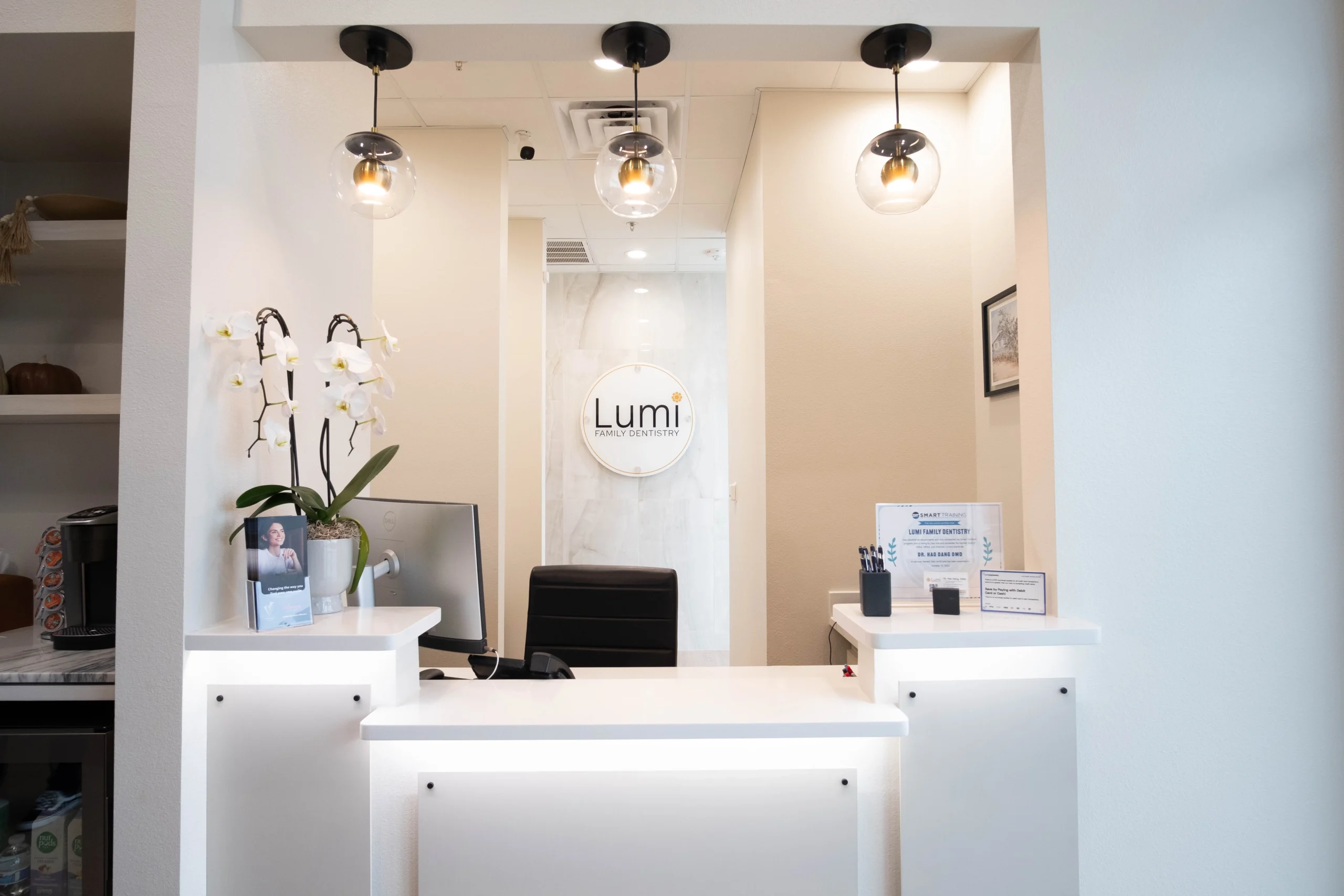 Lumi Dentistry Dr. Hao Dang, DMD front office